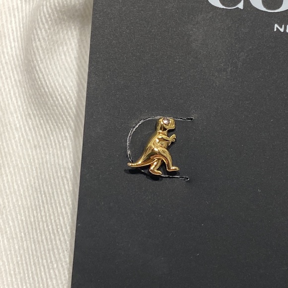 Coach Rexy Stud Dinosaur Mascot Earrings Gold Post Nwt Dust Bag - Picture 4 of 8
